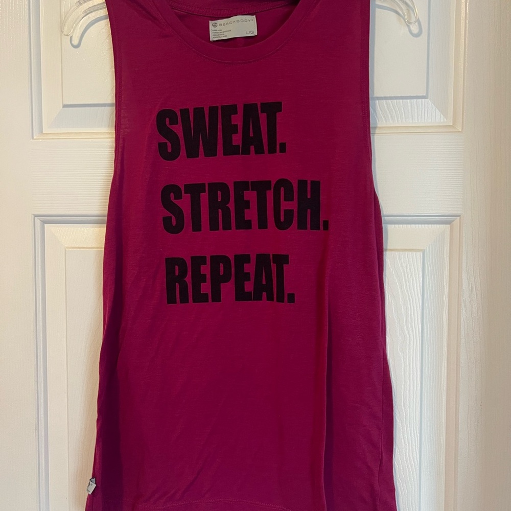 Women's Fuchsia Tank Top